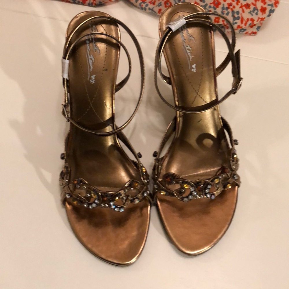 Sweet Seventeen Jeweled shoes (Las)